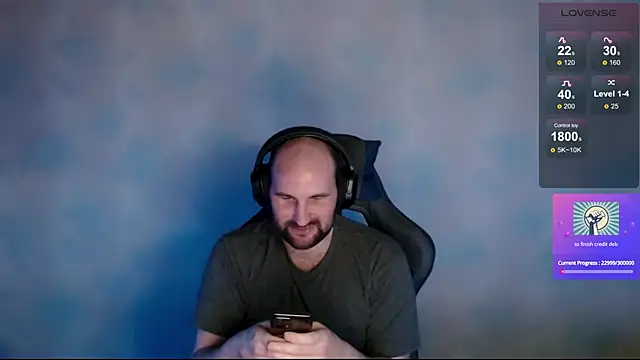 Snapshot of Popadosik_Mod chatting on 03/17/25, 02:45 Popadosik Mod online show from 03/17/25, 02:45