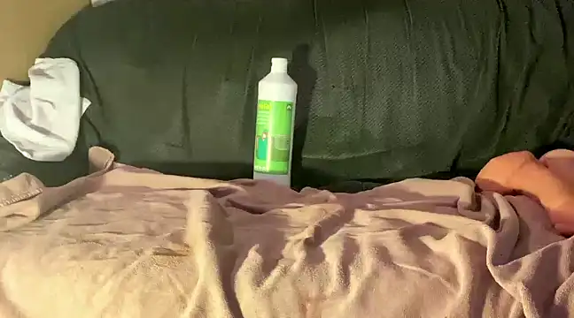 Geilerjung69 online show from 12/18/24, 04:28