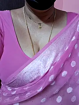 Snapshot of ananya956 chatting on 02/08/26, 03:32 ananya956 online show from 02/08/26, 03:32