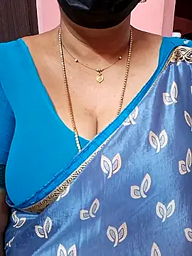 ananya956 online show from 11/08/25, 02:20