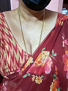 ananya956 online show from 10/15/25, 01:59