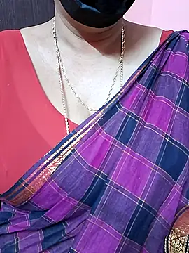 Snapshot of ananya956 chatting on 01/12/26, 04:58 ananya956 online show from 01/12/26, 04:58