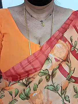 ananya956 online show from 03/08/26, 04:16