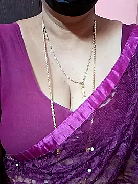 ananya956 online show from 12/15/25, 09:53