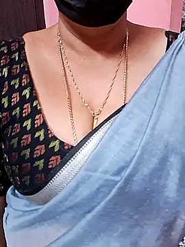 ananya956 online show from 12/20/25, 05:38