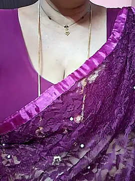 ananya956 online show from 04/06/26, 10:22