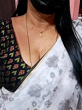 ananya956 online show from 10/15/25, 06:05