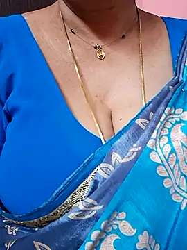 ananya956 online show from 04/12/26, 01:58