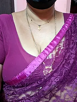 ananya956 online show from 11/10/25, 04:17