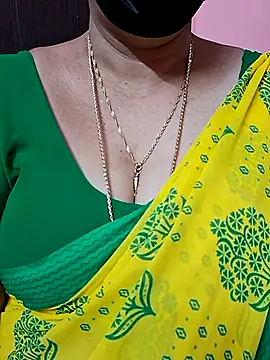 ananya956 online show from 12/04/25, 06:56