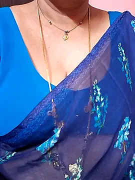 ananya956 online show from 04/26/26, 11:46