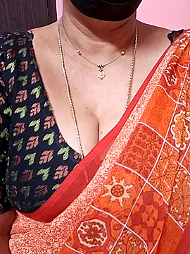 ananya956 online show from 11/26/25, 01:22