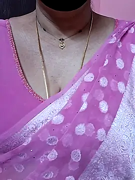 Snapshot of ananya956 chatting on 02/23/26, 03:34 ananya956 online show from 02/23/26, 03:34