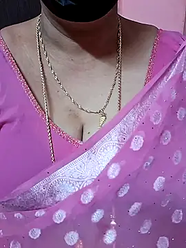 ananya956 online show from 12/17/25, 04:06