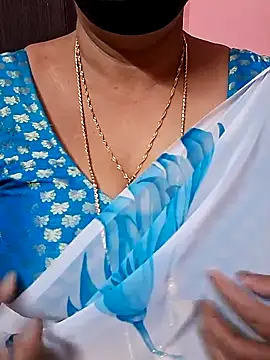 ananya956 online show from 12/19/25, 09:44