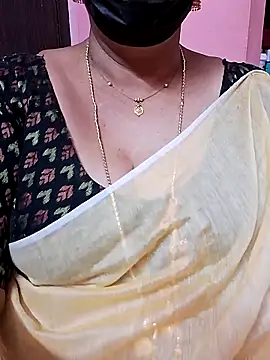 ananya956 online show from 10/21/25, 05:51