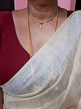 ananya956 online show from 11/07/25, 12:48