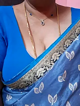 ananya956 online show from 05/22/26, 06:44