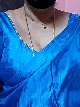 Snapshot of ananya956 chatting on 02/25/26, 12:49 ananya956 online show from 02/25/26, 12:49