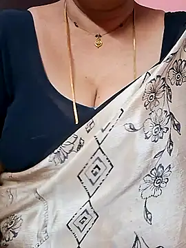 ananya956 online show from 03/25/26, 02:16