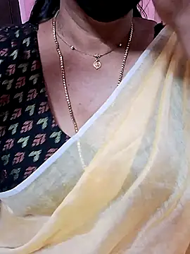 ananya956 online show from 10/21/25, 05:56