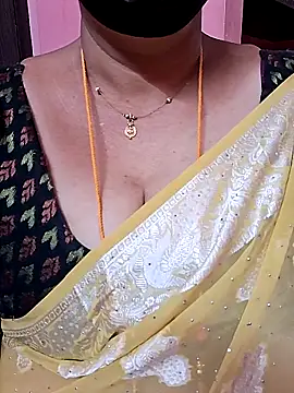 ananya956 online show from 10/31/25, 11:07