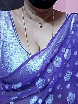 Snapshot of ananya956 chatting on 02/07/26, 02:25 ananya956 online show from 02/07/26, 02:25