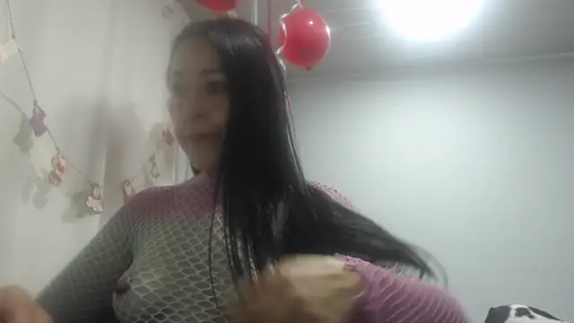 naughthyany16 online show from 02/17/26, 10:56