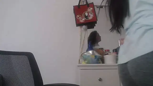 Snapshot of naughthyany16 chatting on 03/21/25, 09:12 naughthyany16 online show from 03/21/25, 09:12