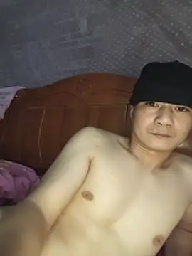 Snapshot of 826687 chatting on 02/21/26, 05:04 826687 online show from 02/21/26, 05:04