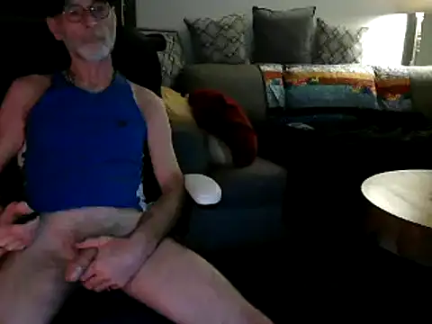 Towndude123 online show from 01/15/26, 08:07