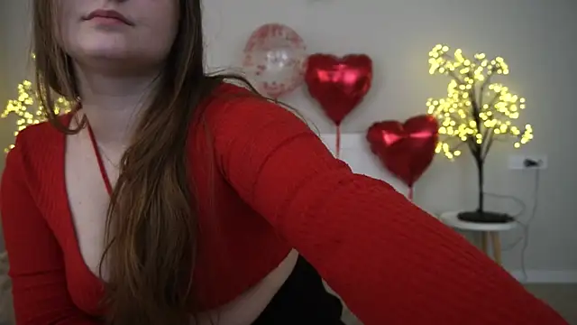 Snapshot of MagicPeachh_ chatting on 02/25/25, 02:04 MagicPeachh online show from 02/25/25, 02:04