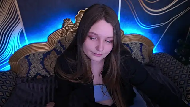 Snapshot of MagicPeachh_ chatting on 12/16/25, 01:48 MagicPeachh online show from 12/16/25, 01:48