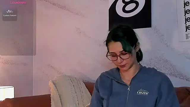 Ramona Flower online show from 12/02/25, 02:23