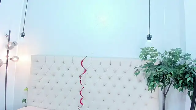 Victoria Coleman online show from 02/23/26, 07:14