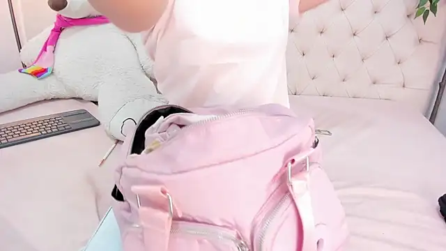 Victoria Coleman online show from 03/13/26, 07:08