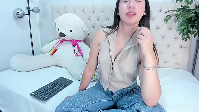 Victoria Coleman online show from 02/13/26, 07:47