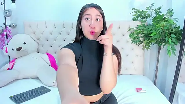 Victoria Coleman online show from 01/07/26, 08:36