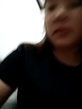 Snapshot of Kute_sex18 chatting on 03/07/25, 04:35 Kute sex18 online show from 03/07/25, 04:35