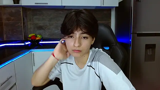 Bryce Evans online show from 11/25/25, 03:23