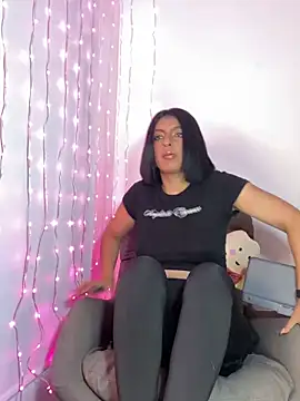 im anna  online show from 02/12/25, 09:33