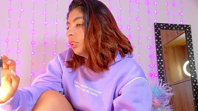 im anna  online show from 02/13/26, 08:20