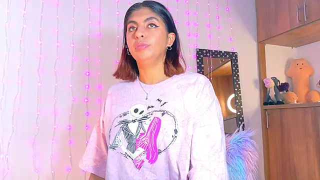 im anna  online show from 01/16/26, 04:22