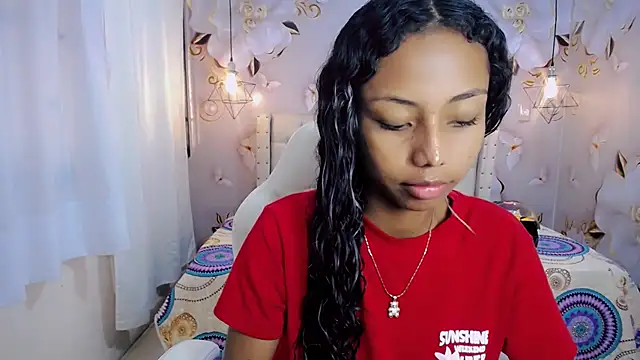 Snapshot of jasmin_brunette_ chatting on 02/19/25, 11:49 jasmin brunette online show from 02/19/25, 11:49