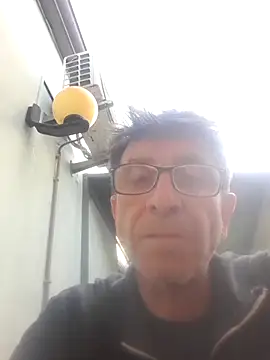 Snapshot of felice66 chatting on 11/05/25, 02:53 felice66 online show from 11/05/25, 02:53