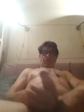 Snapshot of felice66 chatting on 05/18/26, 06:56 felice66 online show from 05/18/26, 06:56