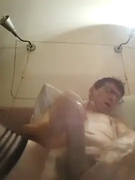 felice66 online show from 10/31/25, 09:22