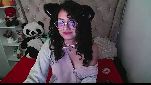 CherieCurl online show from 10/28/25, 01:39