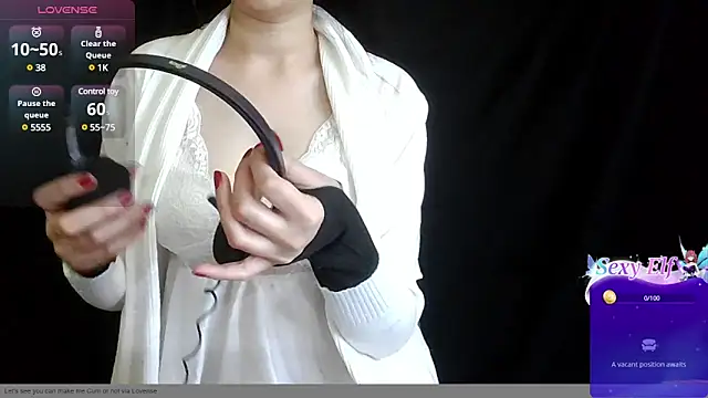 Xingfei online show from 02/07/25, 11:24