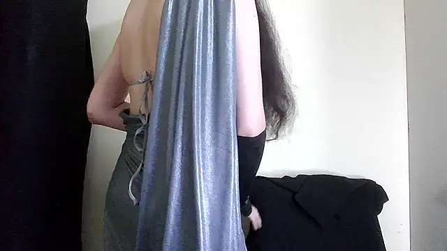 Xingfei online show from 03/17/25, 09:02